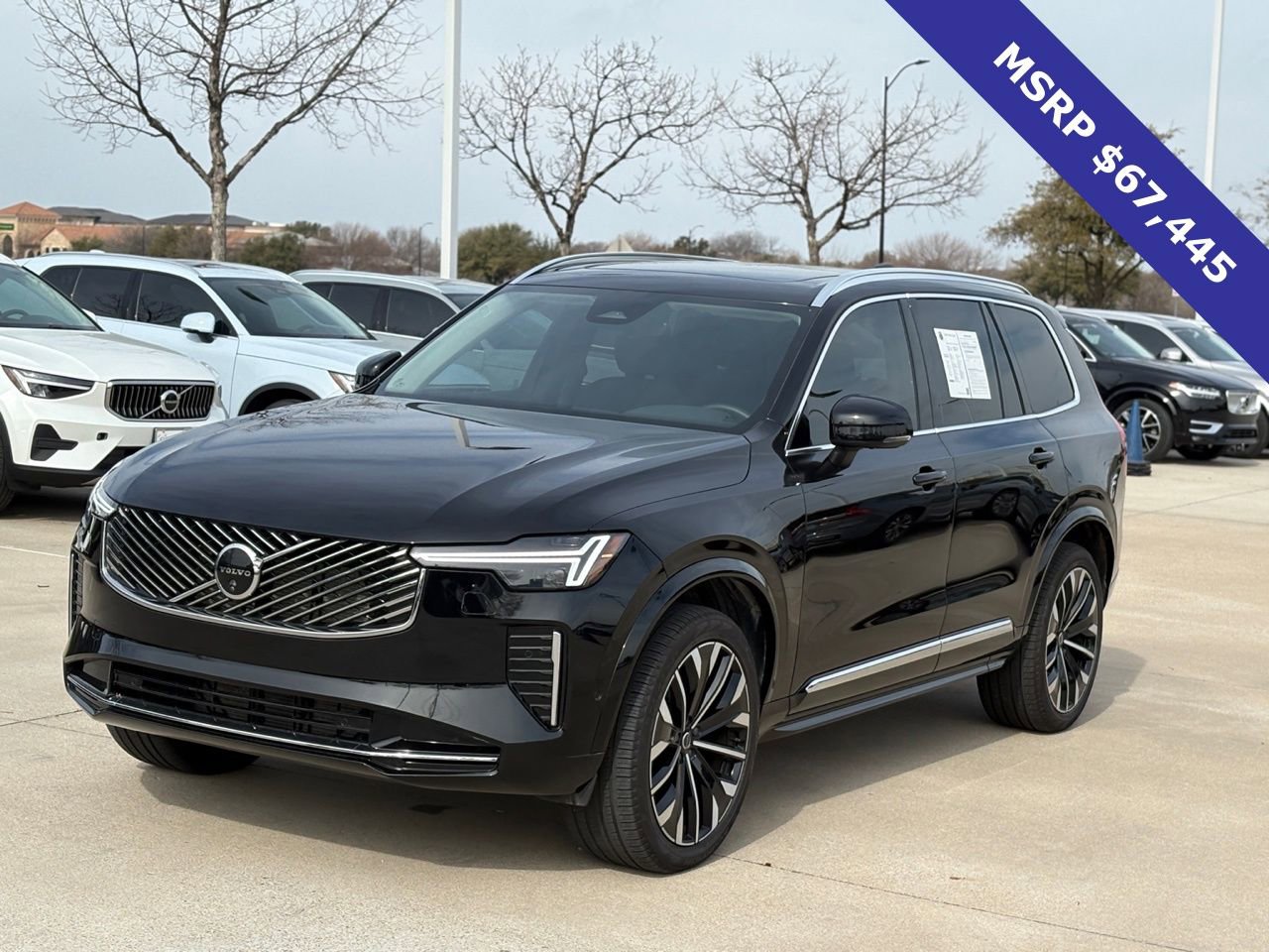 Certified 2025 Volvo XC90 B6 Plus image 3