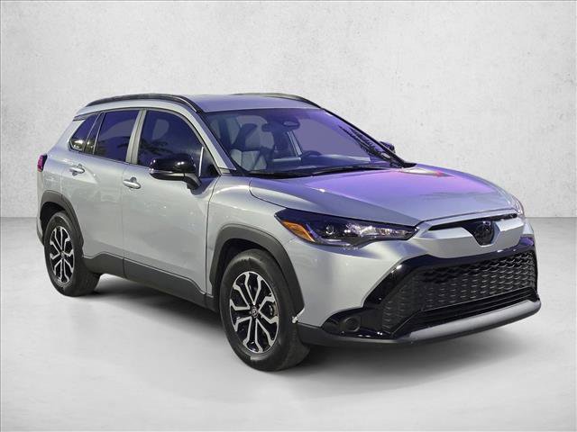 Used 2025 Toyota Corolla Cross AWD Hybrid image 3