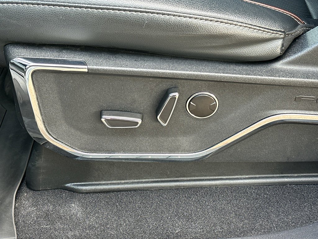 Used 2023 Ford F150 Lariat w/ Equipment Group 502A High image 32