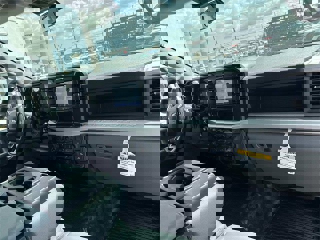 New 2025 Ford F350 XL w/ XL Chrome Package image 11