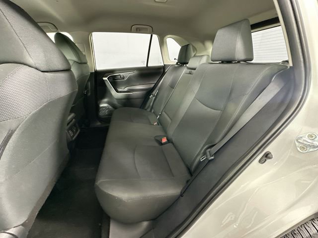 Used 2024 Toyota RAV4 LE AWD/4WD image 23
