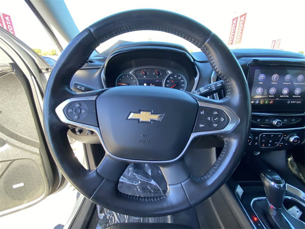 Used 2020 Chevrolet Traverse LT w/ LT Premium Package image 23