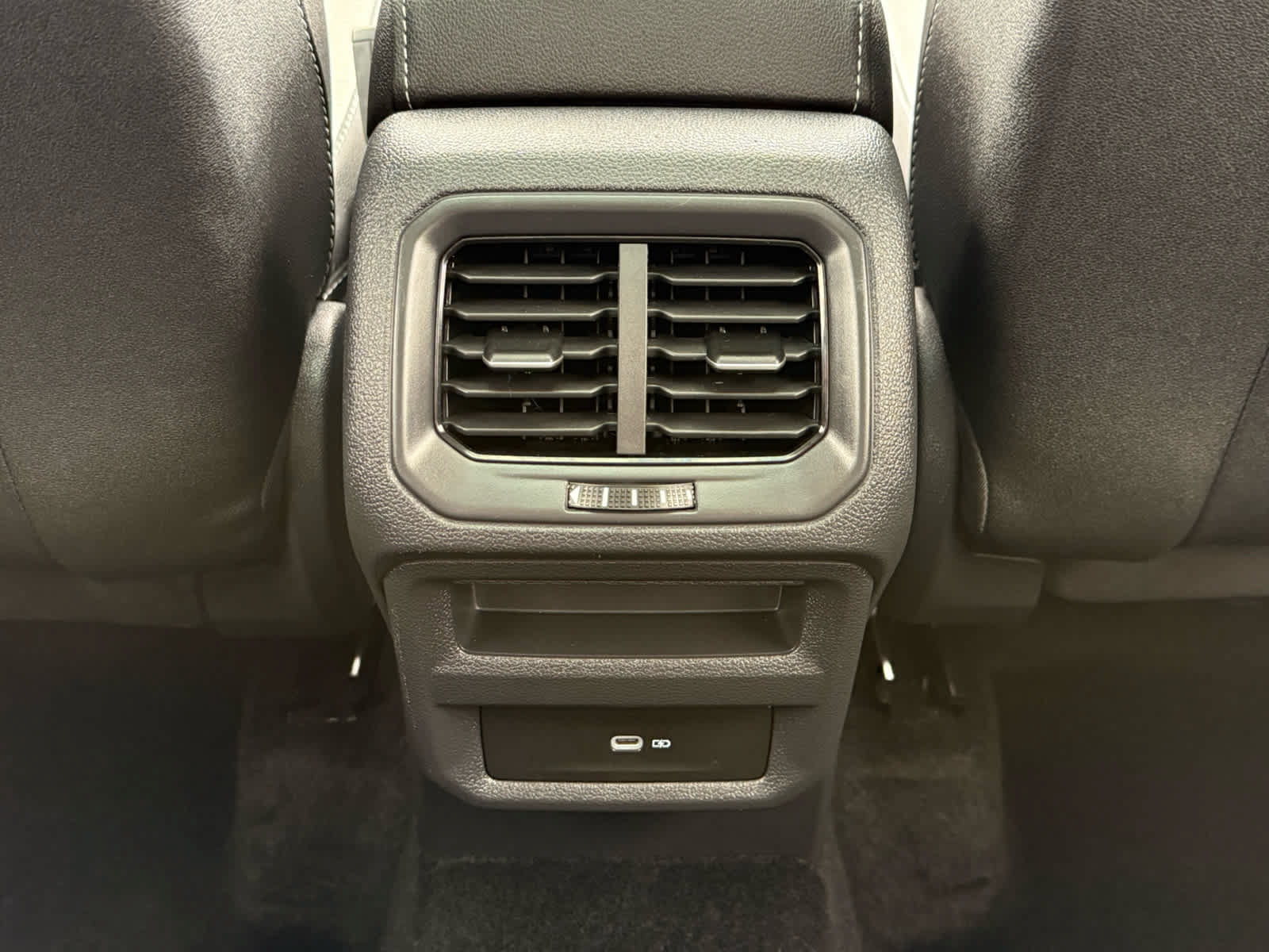 Certified 2024 Volkswagen Taos SEL AWD/4WD image 28