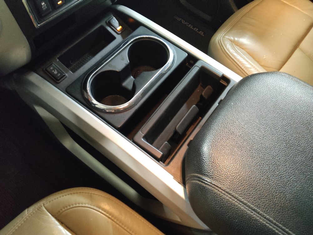 Used 2021 Nissan Titan SV w/ SV Convenience Package RWD image 26