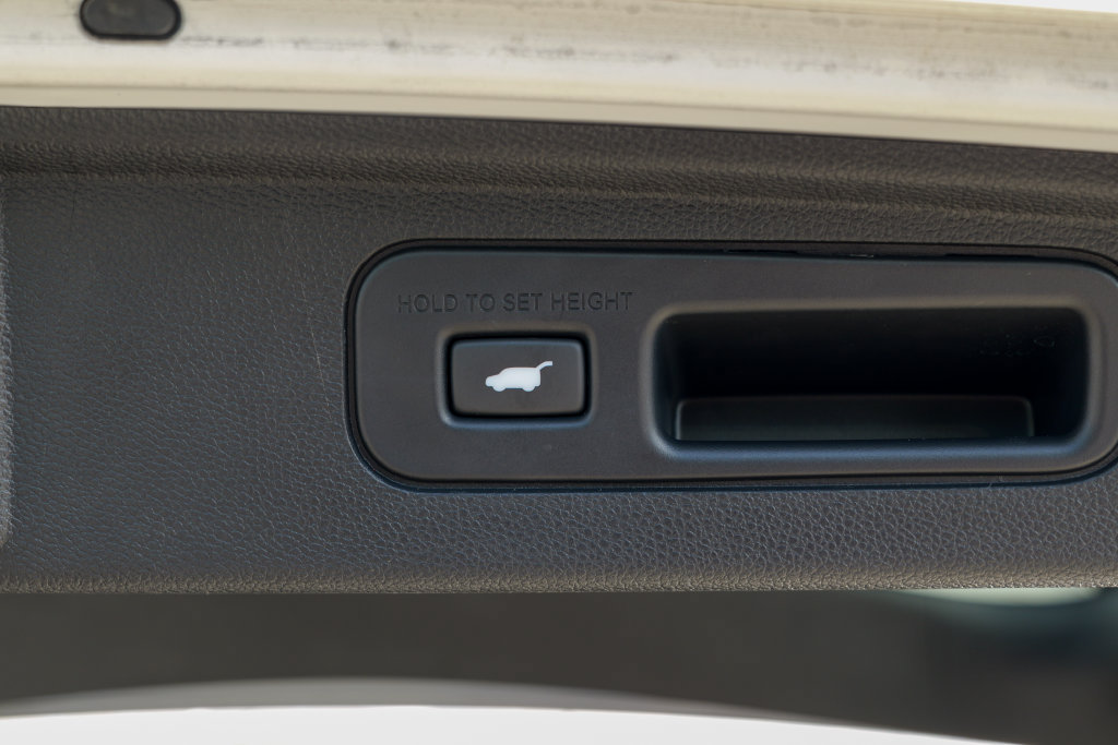 Used 2025 Honda Odyssey Elite image 63