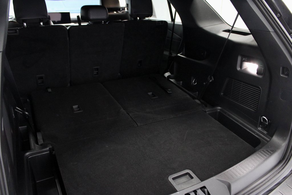 Certified 2025 Ford Explorer ST-Line w/ ST-Line Street Pack image 18