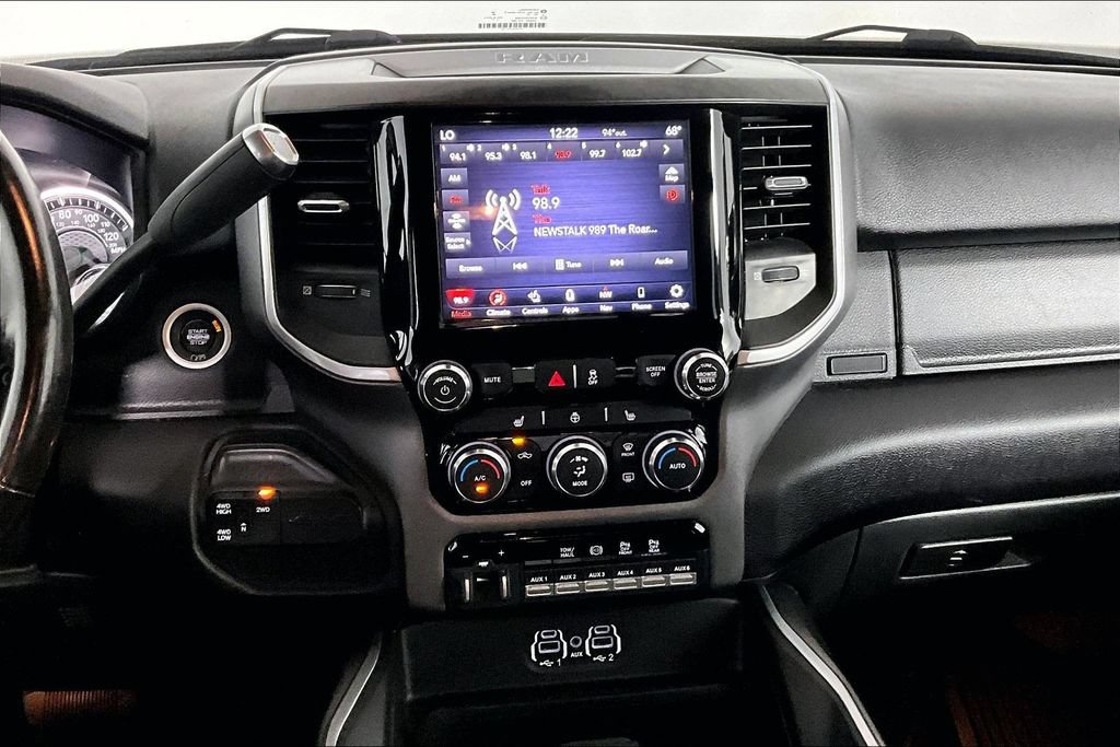 Used 2021 RAM 3500 Big Horn w/ Night Edition AWD/4WD image 6