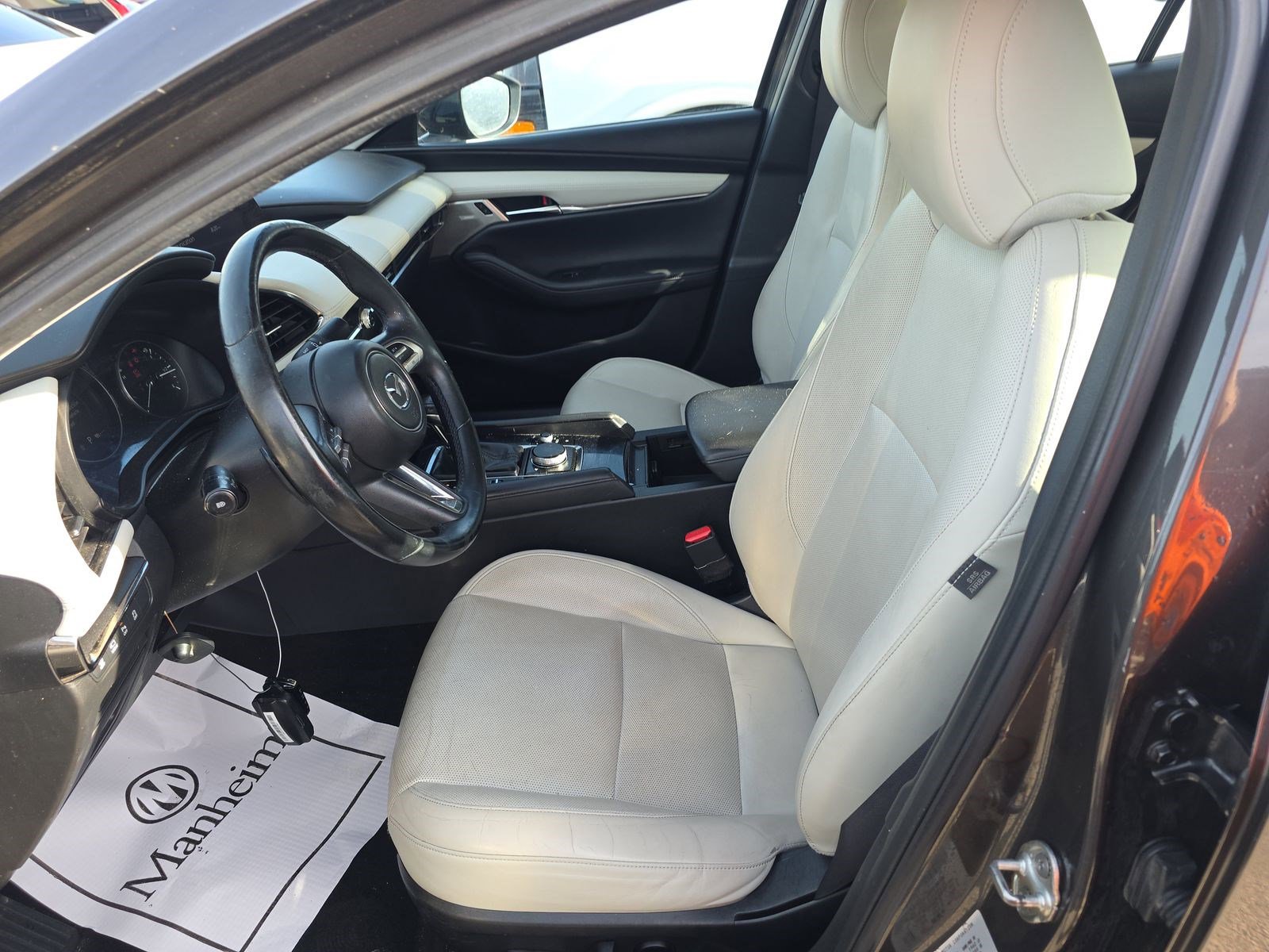Used 2021 MAZDA MAZDA3 2.5 Turbo Sedan w/Premium Plus AWD/4WD image 6