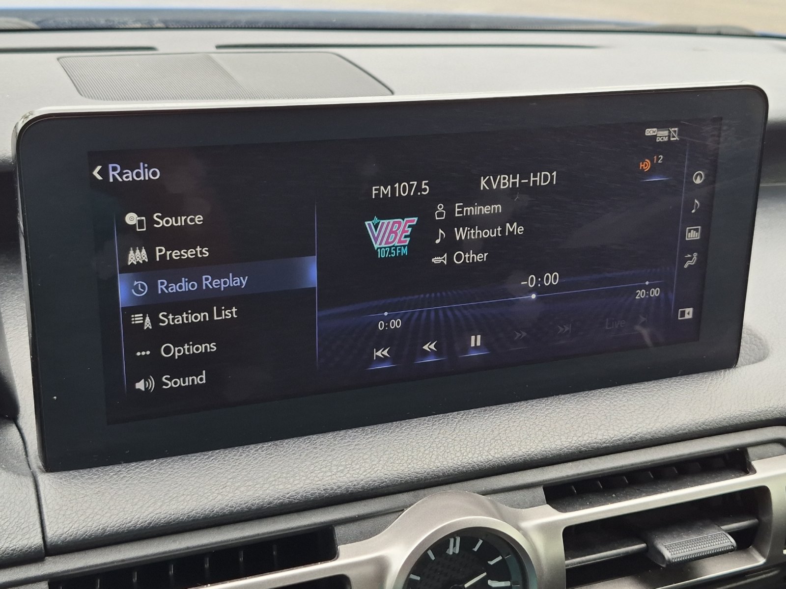 Used 2021 Lexus IS 350 F Sport RWD image 16