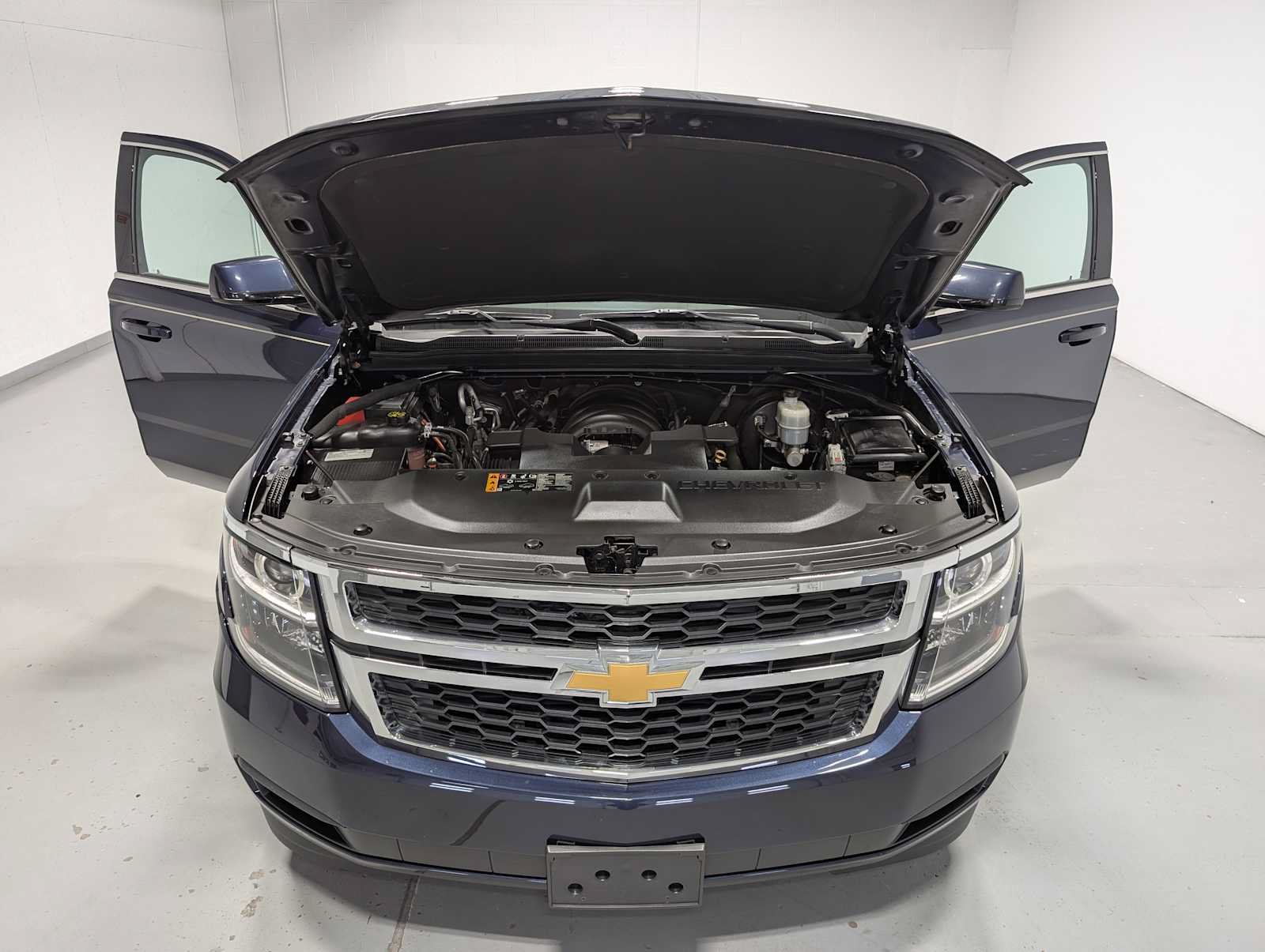 Used 2019 Chevrolet Tahoe LT AWD/4WD image 15