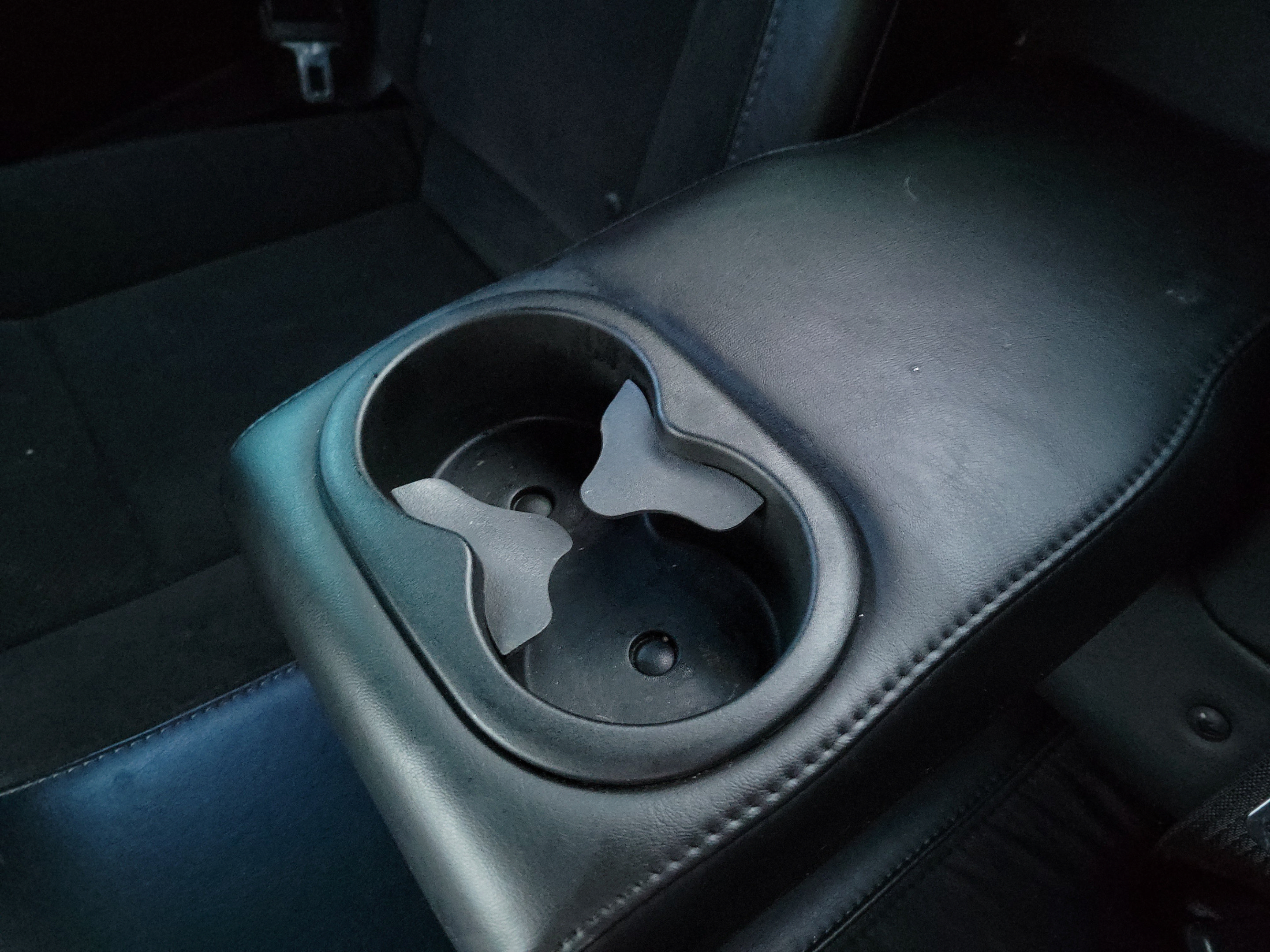 Used 2018 Dodge Challenger T/A RWD image 6