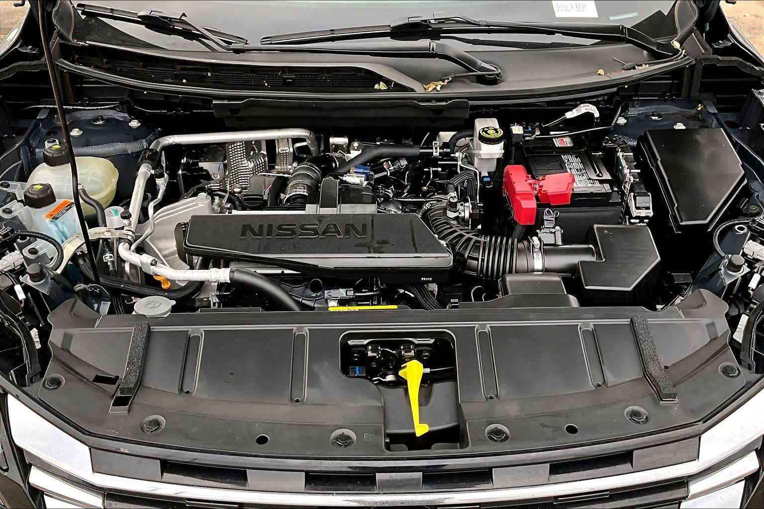 Certified 2026 Nissan Rogue SV FWD image 32