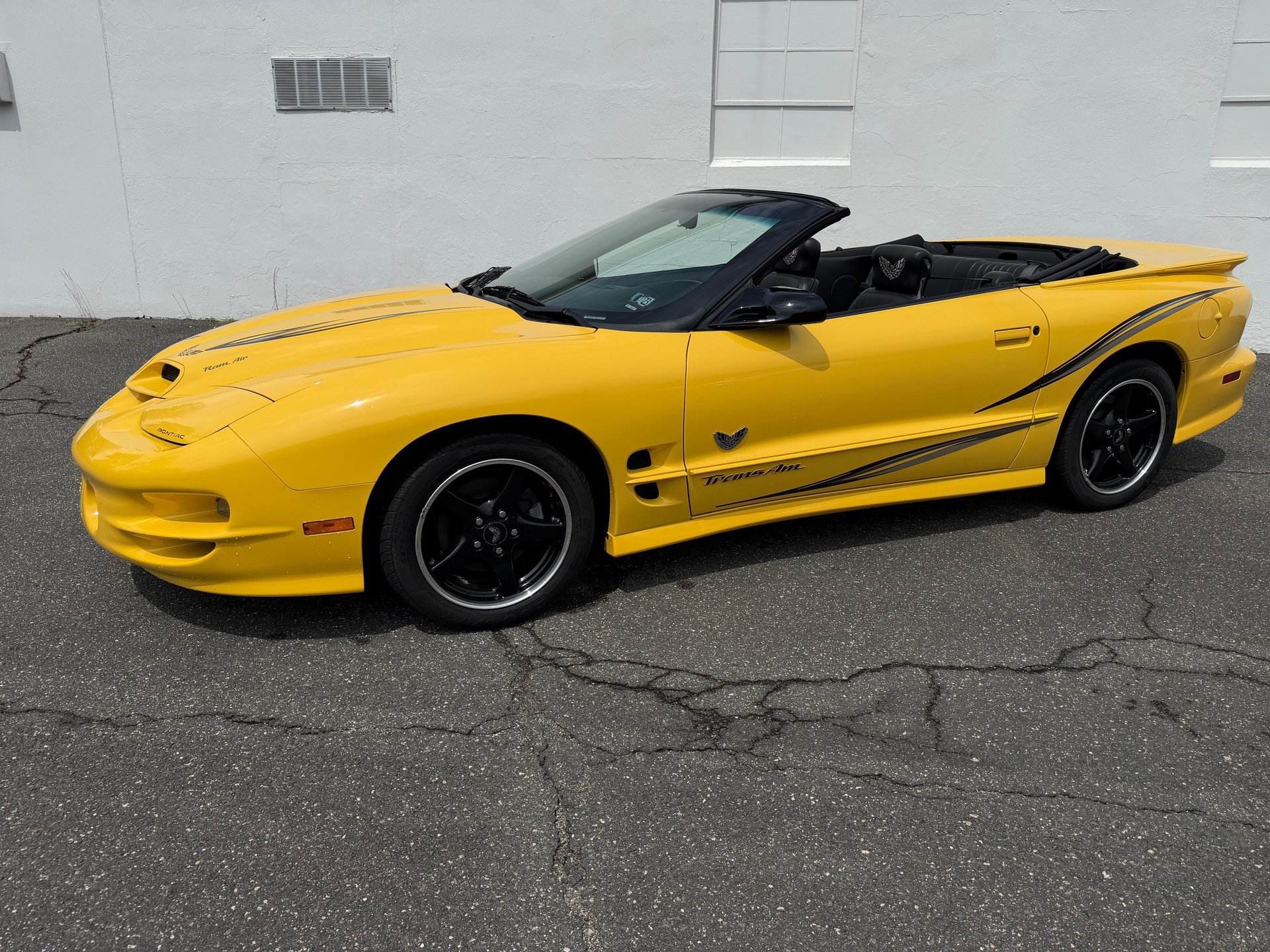 Used 2002 Pontiac Firebird Trans Am RWD image 7