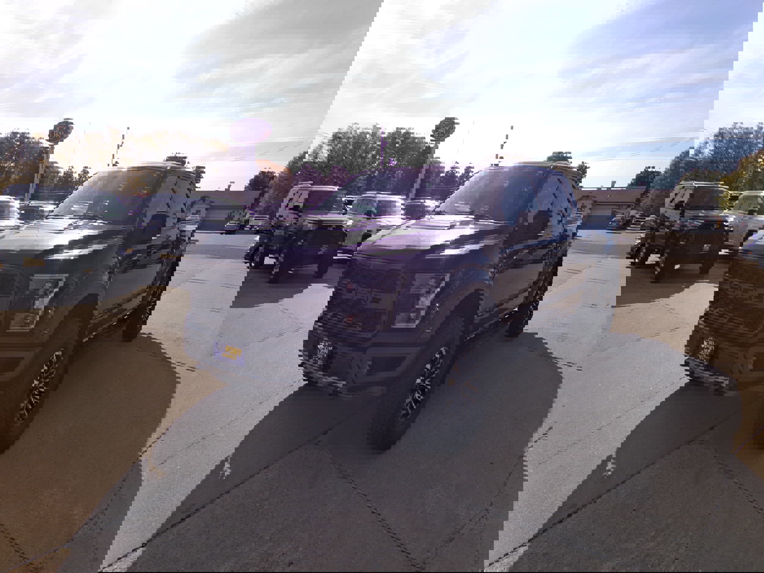 Used 2019 Ford F150 Raptor w/ Equipment Group 802A Luxury image 7