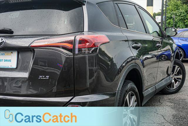 Used 2018 Toyota RAV4 XLE FWD image 7