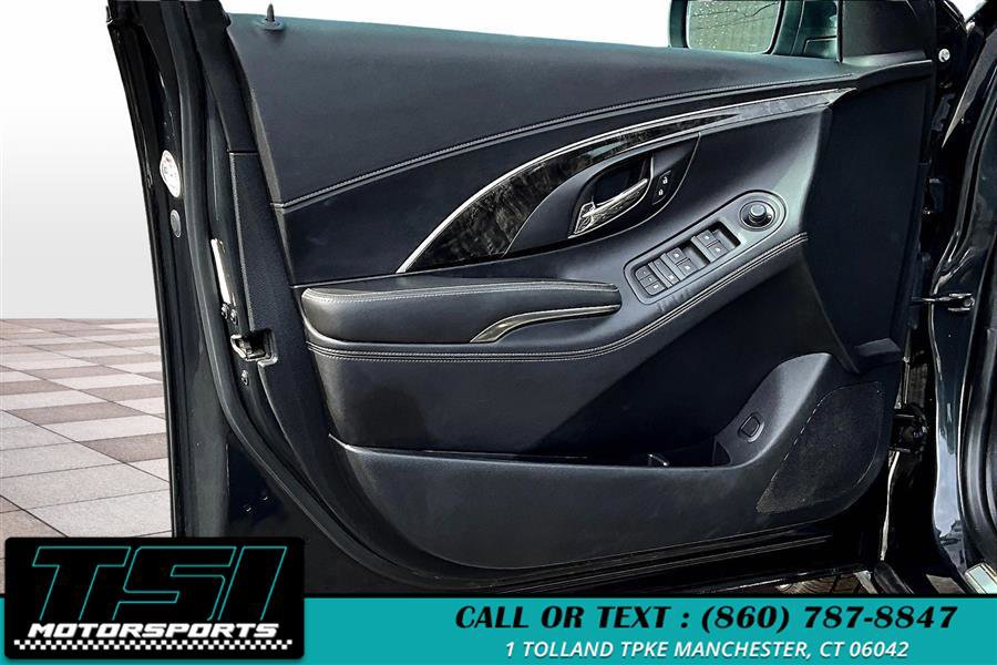Used 2015 Buick LaCrosse Leather image 22