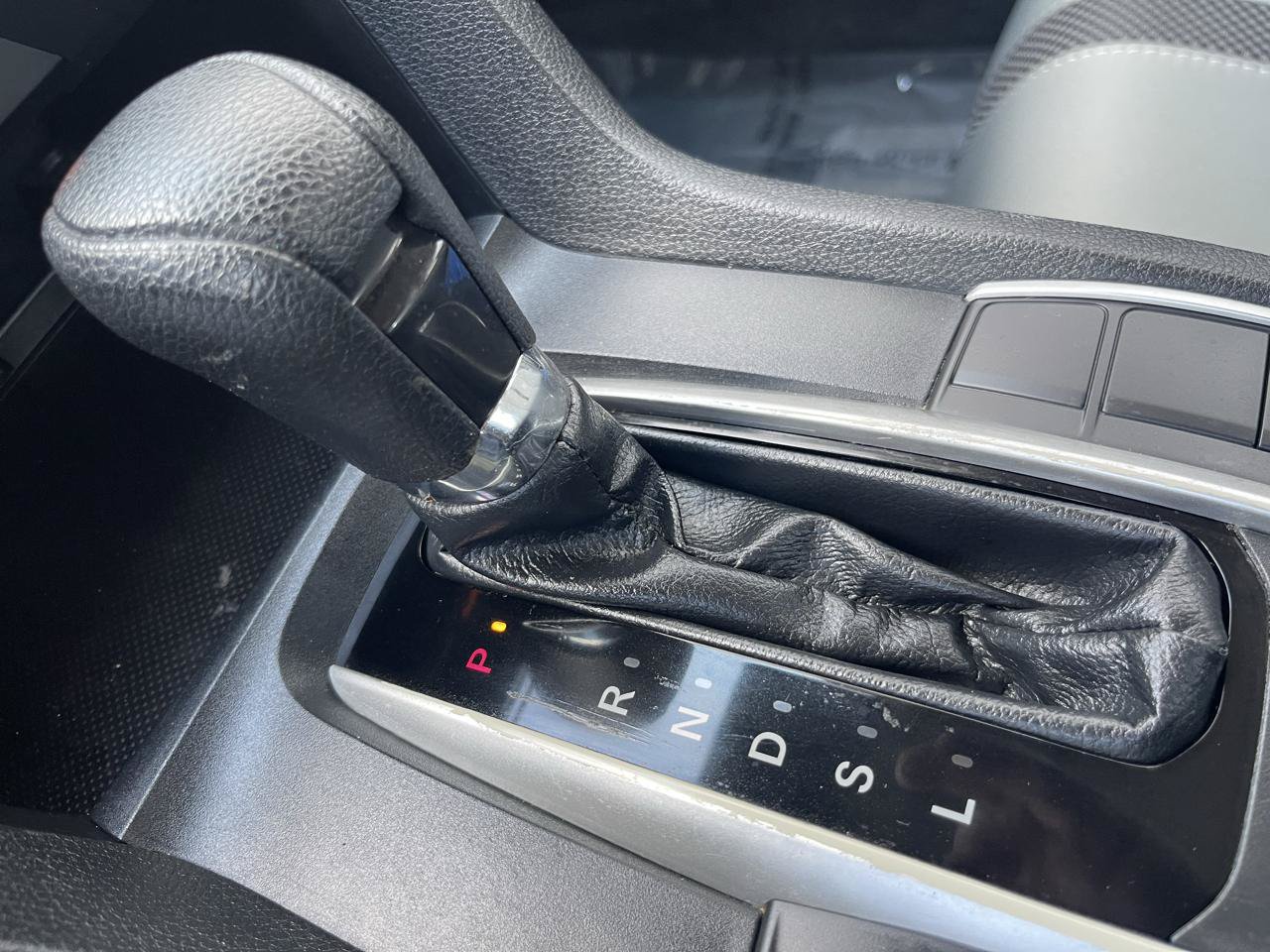 Used 2019 Honda Civic LX image 36