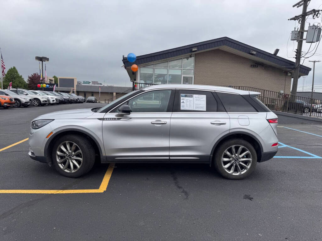 Used 2020 Lincoln Corsair AWD w/ Premium Package image 35