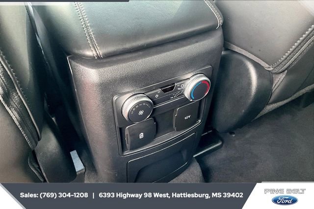 Used 2022 Ford Explorer XLT w/ Equipment Group 202A image 24