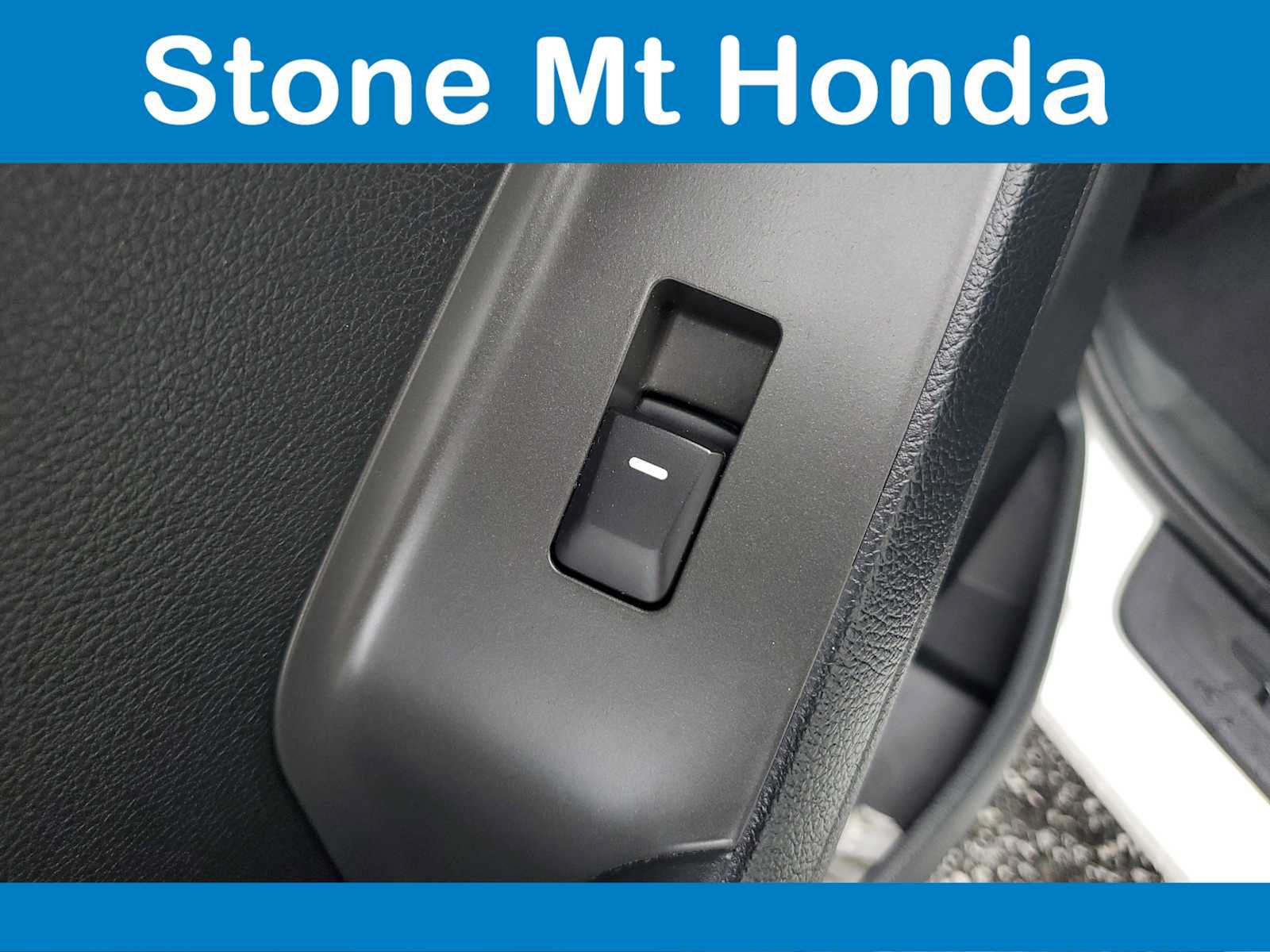 Used 2017 Kia Forte LX FWD image 11