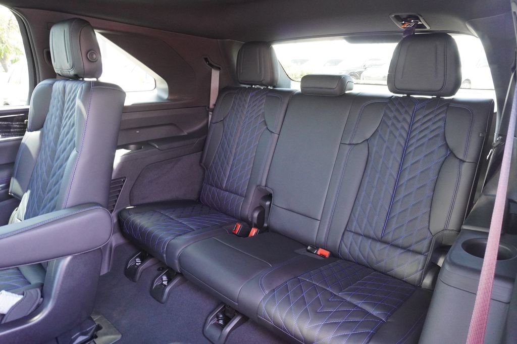 New 2026 Cadillac Escalade IQ Luxury 1 image 9