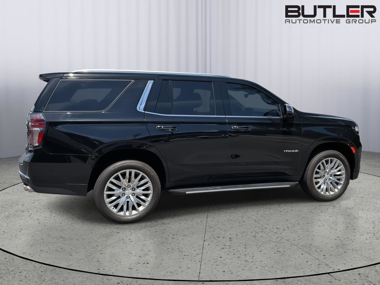 Used 2024 Chevrolet Tahoe Premier w/ Advanced Technology Package AWD/4WD image 7