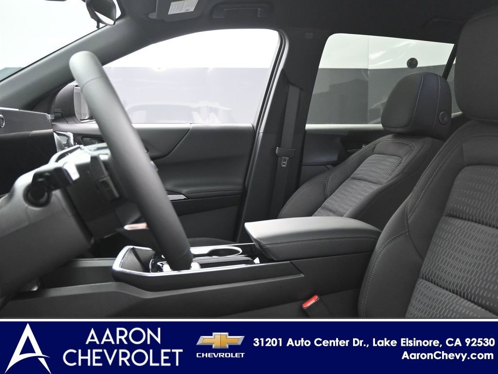 New 2026 Chevrolet Equinox LT image 16