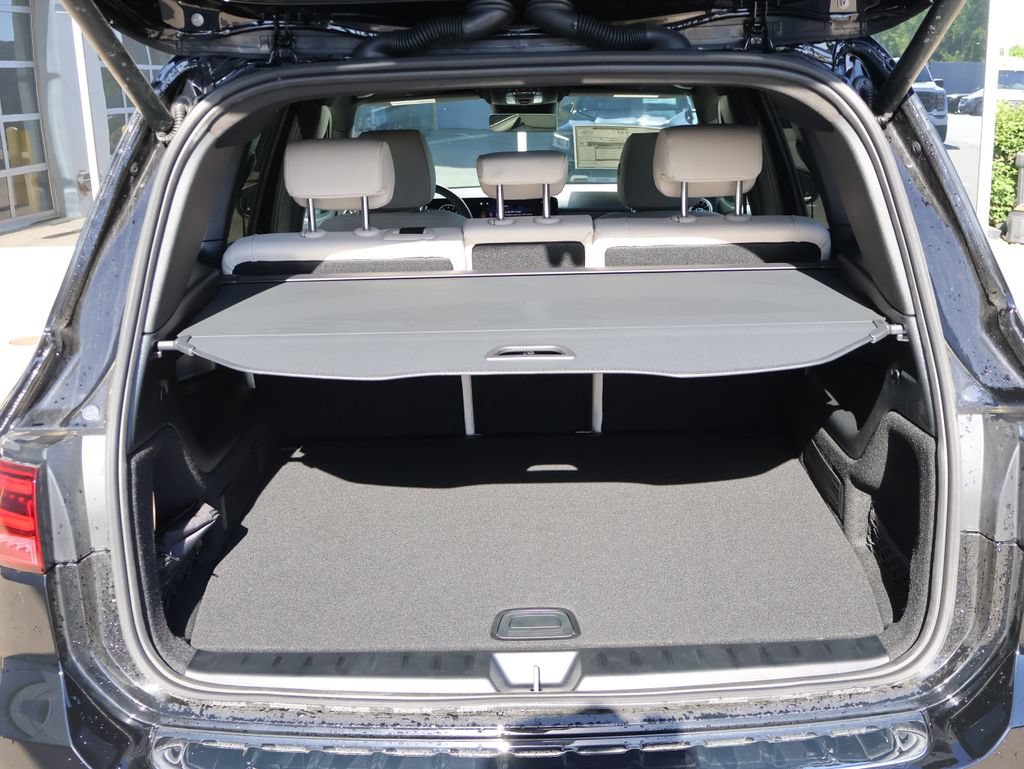New 2026 Mercedes-Benz GLB 250 4MATIC image 17