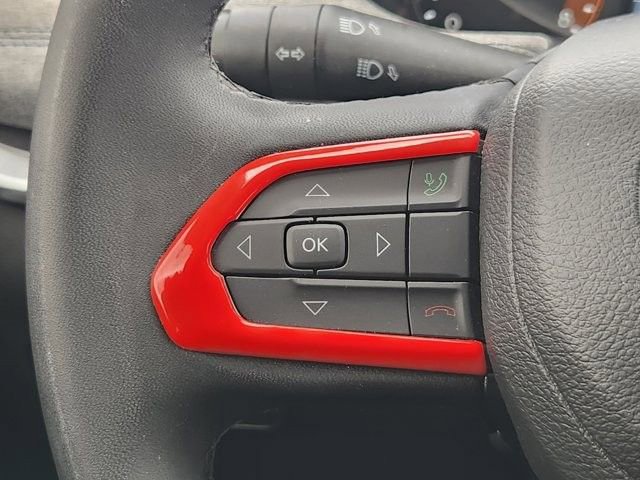 Used 2024 Jeep Compass Latitude image 28