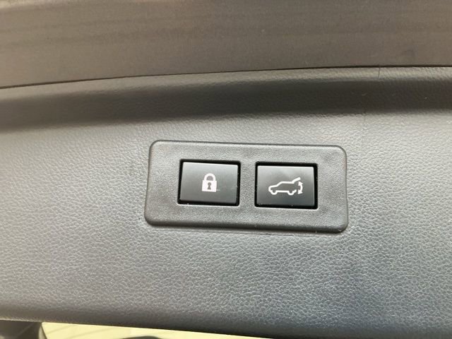 Used 2023 Subaru Outback Limited image 12