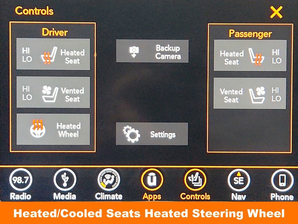 Used 2018 Jeep Grand Cherokee Trailhawk AWD/4WD image 17