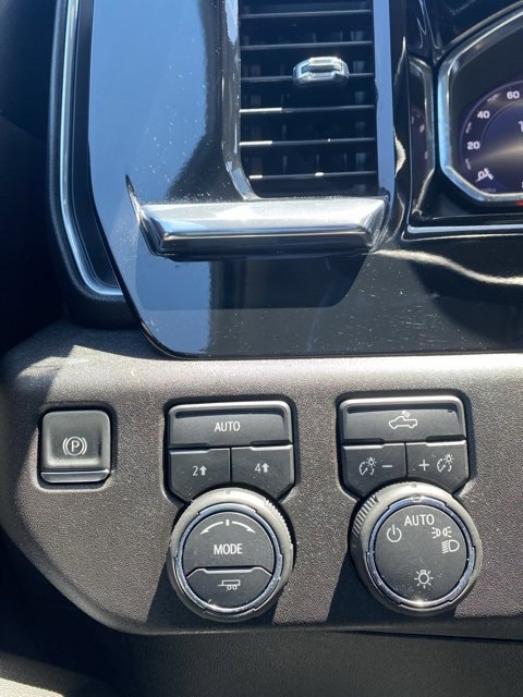 Used 2025 Chevrolet Silverado 1500 LT image 25