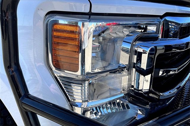 Used 2022 Ford F350 Lariat w/ Lariat Value Package image 30