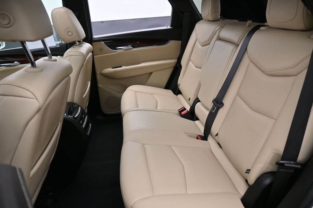 Used 2018 Cadillac XT5 Premium Luxury AWD/4WD image 30
