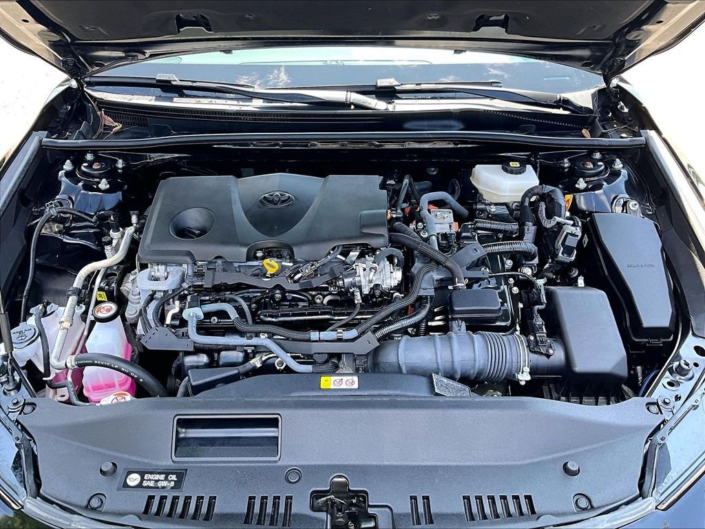 Used 2025 Toyota Camry LE FWD image 30