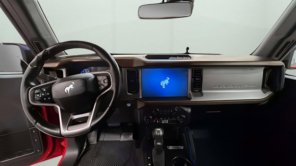 Used 2023 Ford Bronco Outer Banks image 15