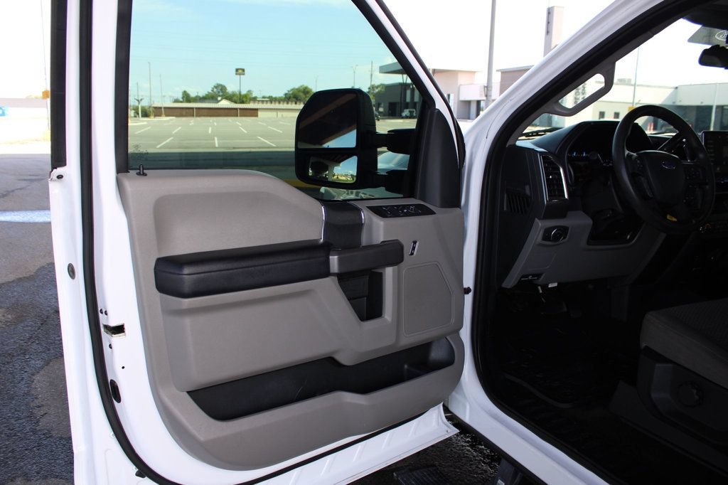 Used 2018 Ford F250 XLT AWD/4WD image 9