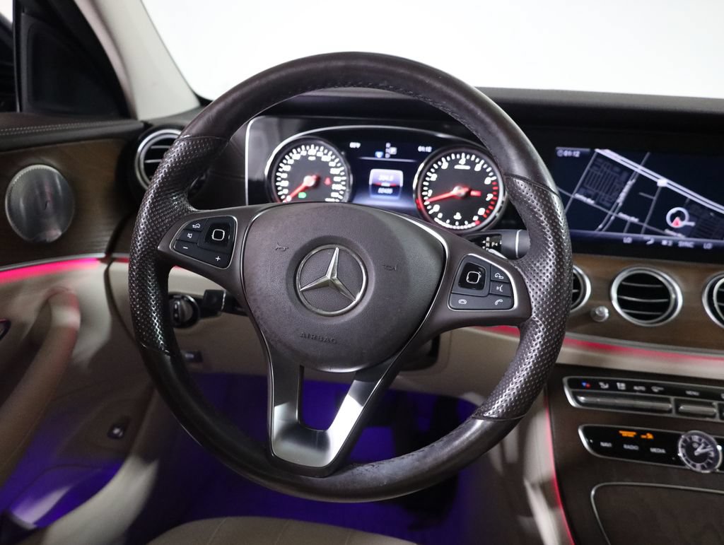Certified 2018 Mercedes-Benz E 400 4MATIC Sedan image 41