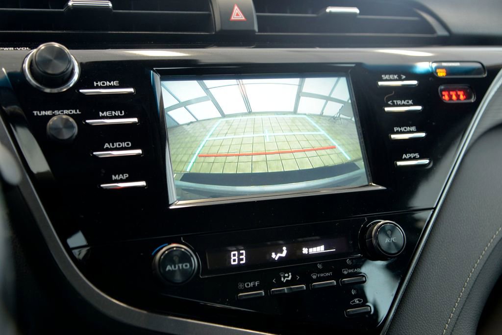 Used 2019 Toyota Camry SE image 20