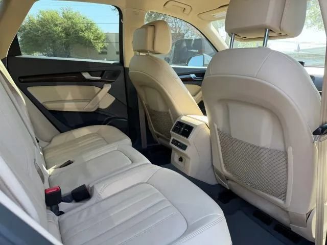 Used 2019 Audi Q5 2.0T Premium AWD/4WD image 26
