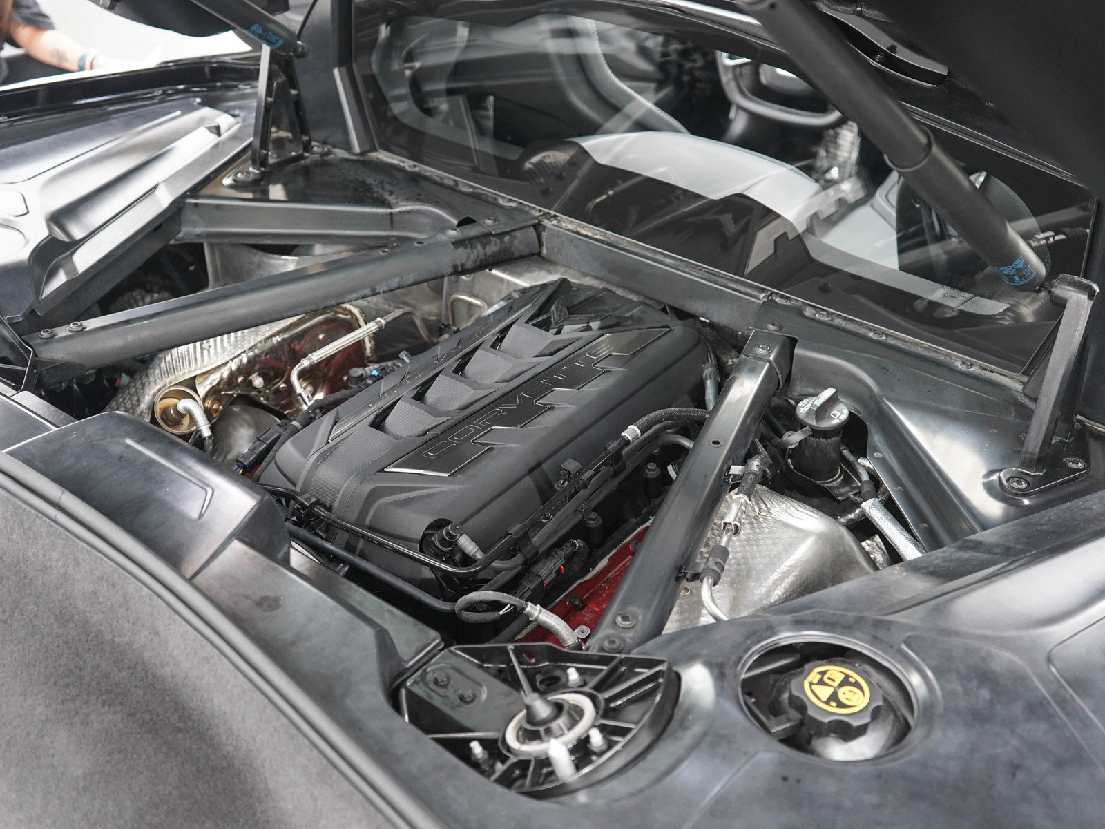 Used 2023 Chevrolet Corvette Stingray Coupe w/ Z51 Performance Package RWD image 34
