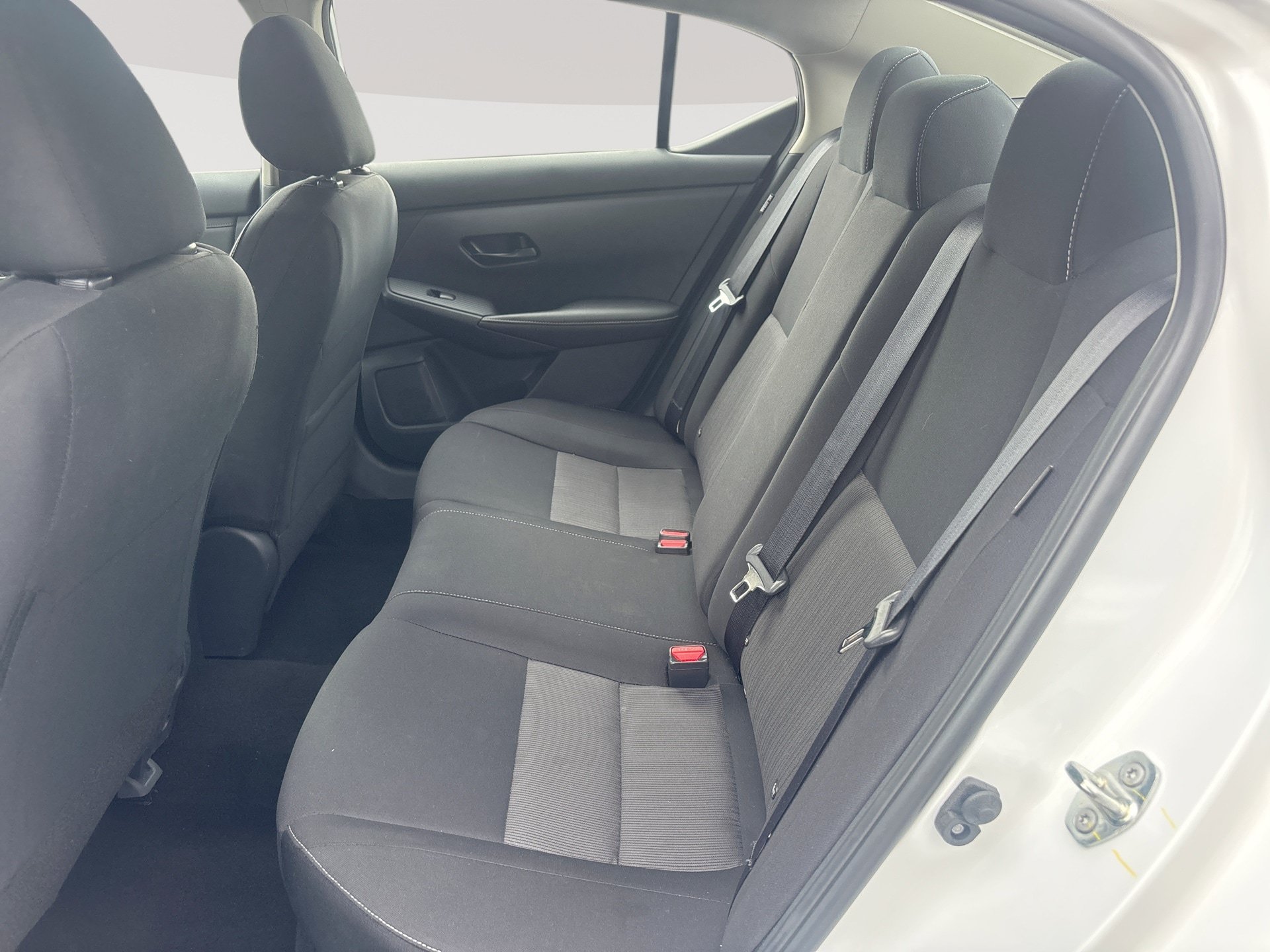 Used 2025 Nissan Sentra SV FWD image 25