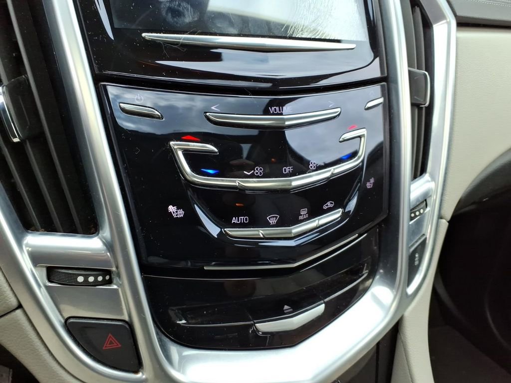 Used 2014 Cadillac SRX Performance w/ Driver Awareness Package AWD/4WD image 20