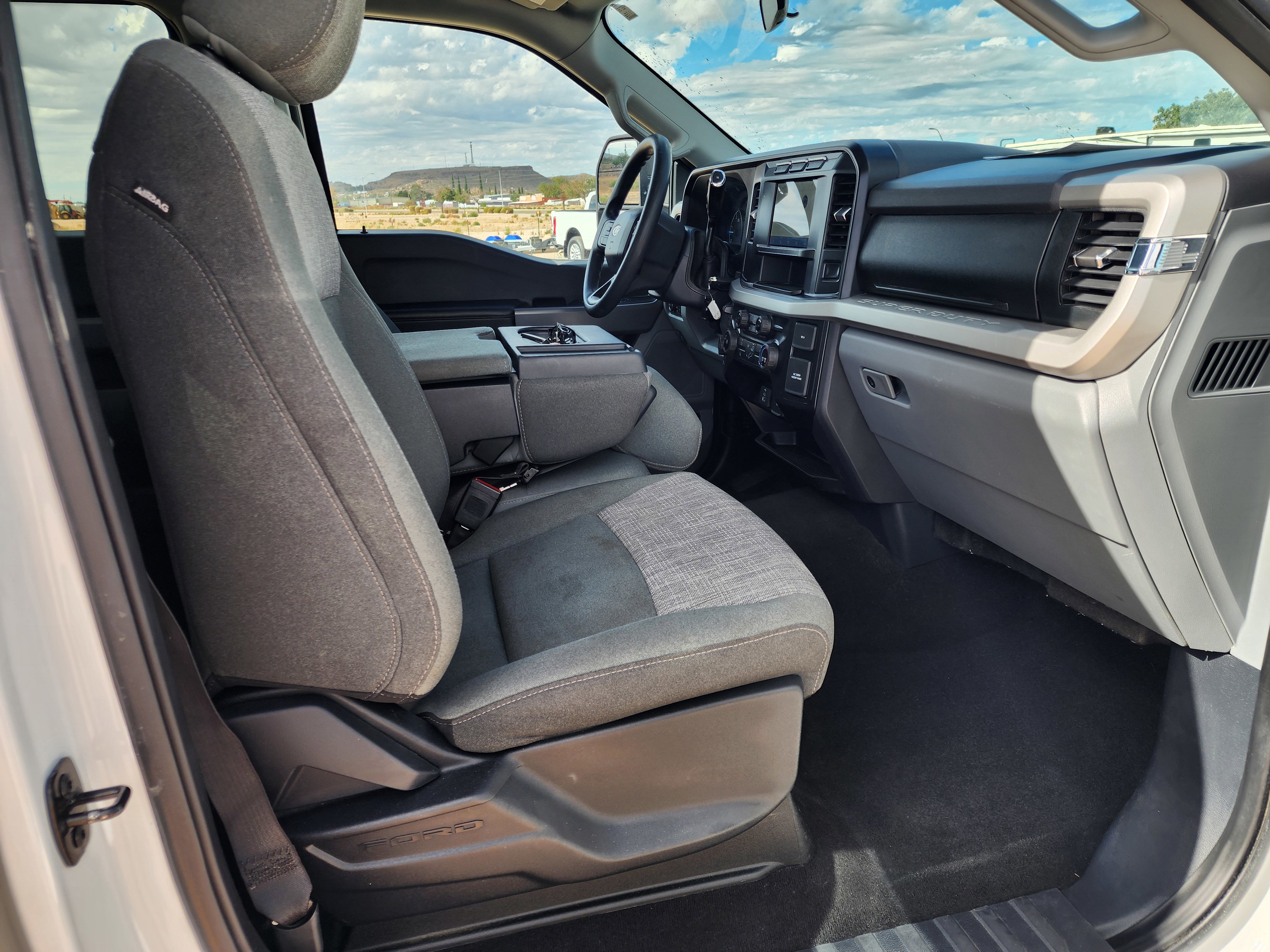 Used 2024 Ford F250 XLT image 16