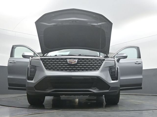 Used 2024 Cadillac XT4 Premium Luxury FWD image 56