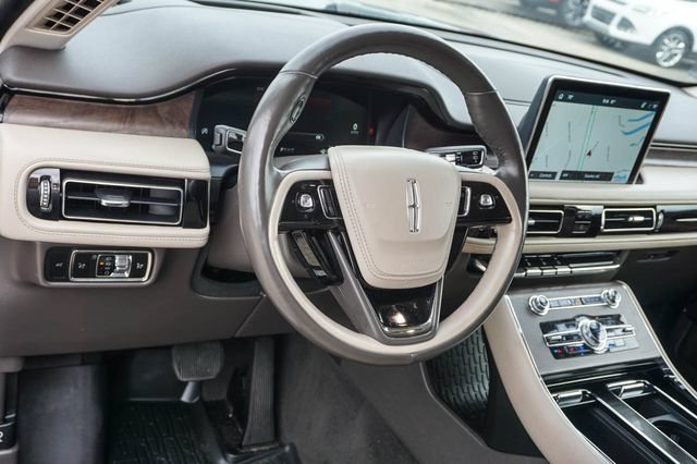 Used 2023 Lincoln Aviator Reserve w/ Equipment Group 201A AWD/4WD image 10