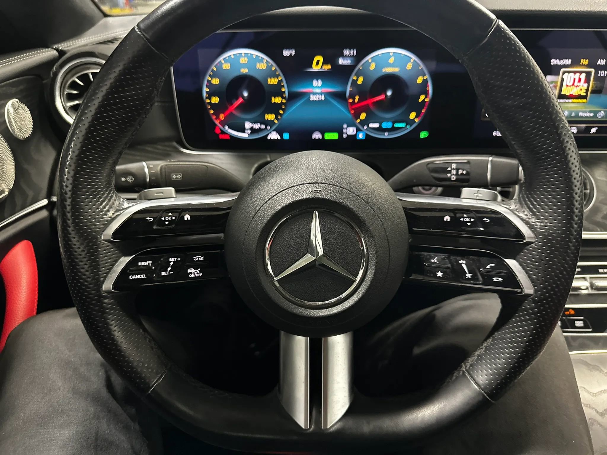 Used 2023 Mercedes-Benz E 450 Coupe image 22