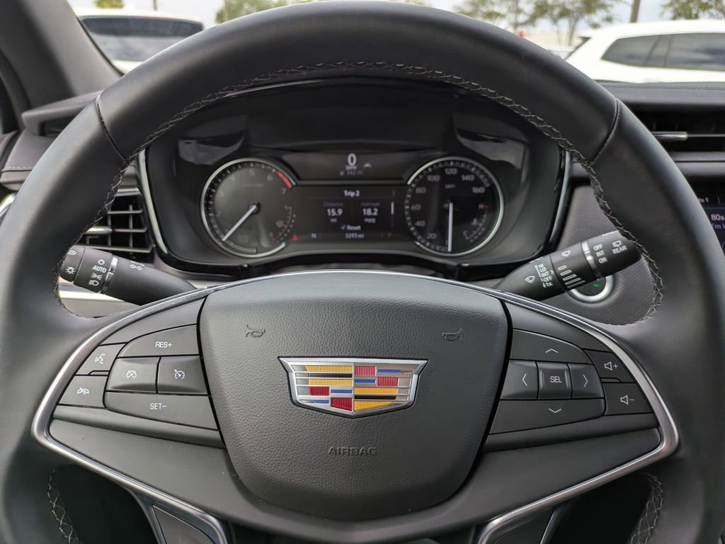 Certified 2025 Cadillac XT5 Luxury image 31