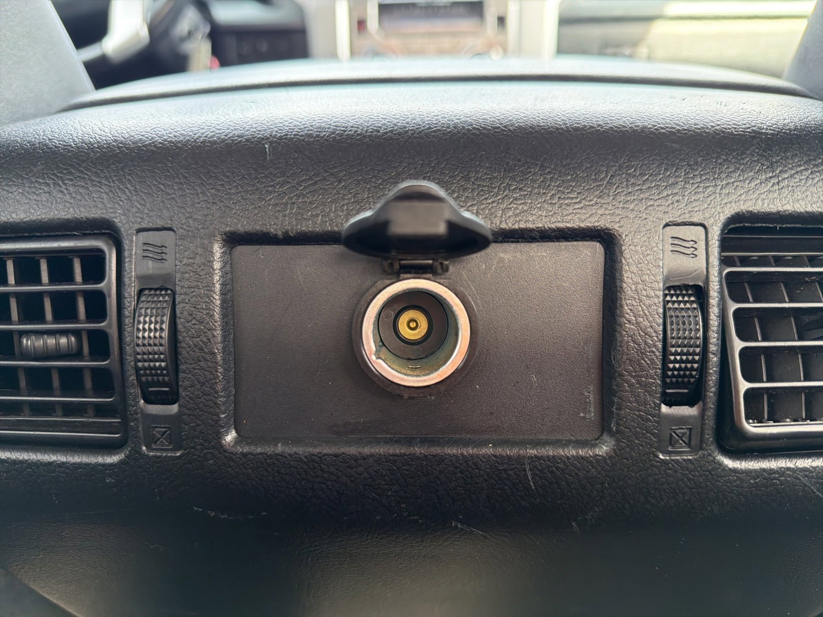 Used 2014 Toyota Tundra Platinum image 67