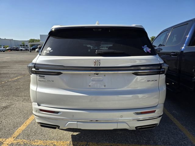 Used 2025 Buick Enclave Avenir w/ Super Cruise Package FWD image 10